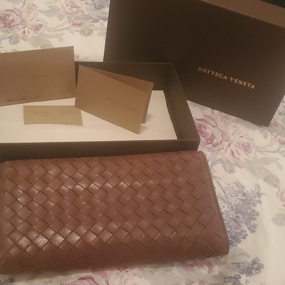 ****SOLD**** Bottega Venetta brown Intrecciato leather Continental long wallet - Picture 7 of 7